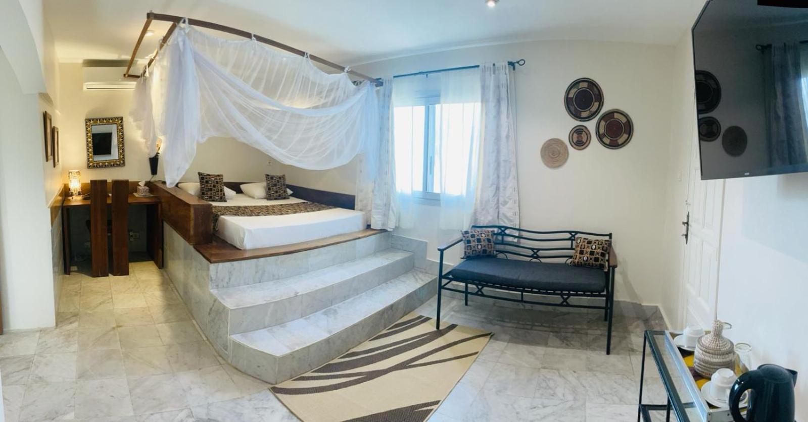 Le Lodge Des Almadies Dakar Exterior photo